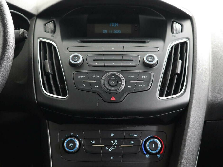 Ford Focus 1.6 МКПП, 2017, 80 000 км фото 5