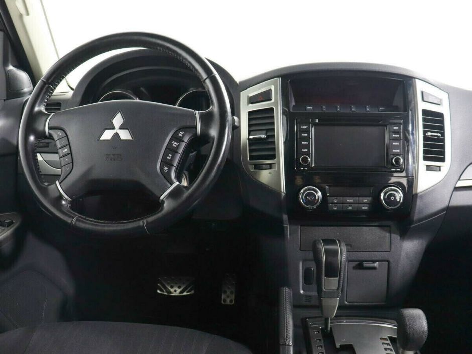 Mitsubishi Pajero 3.0 АКПП, 2014, 120 000 км фото 5