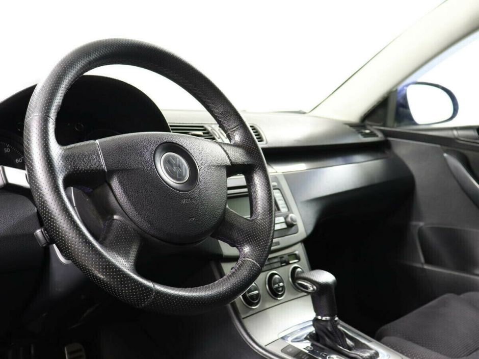 Volkswagen Passat 2.0 АКПП, 2010, 160 000 км фото 8