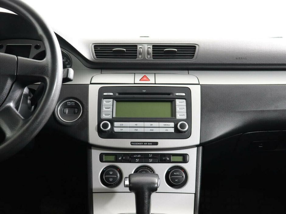 Volkswagen Passat 1.8 РКПП, 2009, 168 000 км фото 5