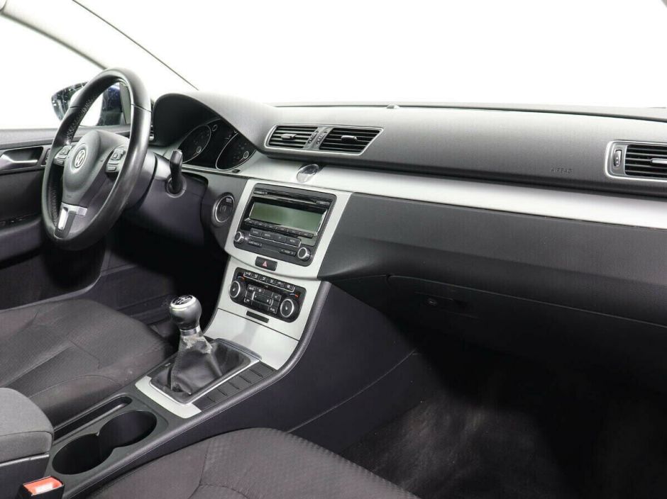 Volkswagen Passat 1.4 МКПП, 2012, 143 000 км фото 5
