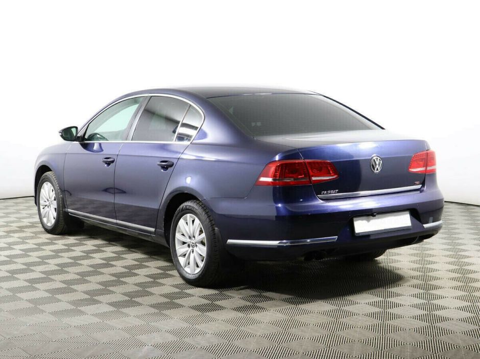 Volkswagen Passat 1.8 РКПП, 2013, 134 000 км фото 3