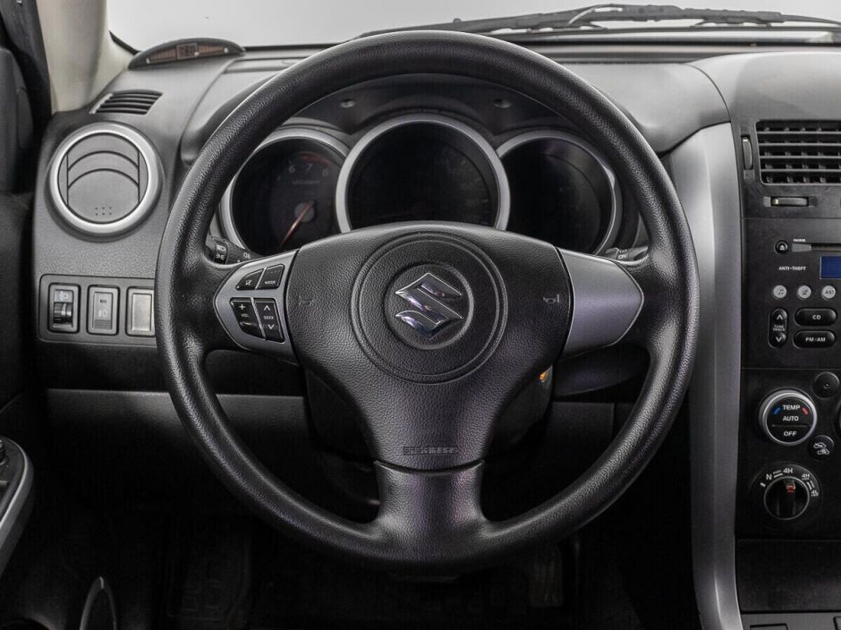 Suzuki Grand Vitara 2.0 АКПП, 2010, 160 000 км фото 6