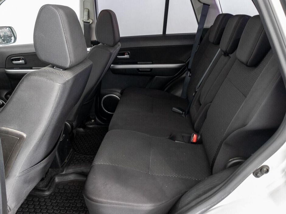 Suzuki Grand Vitara 2.0 АКПП, 2010, 160 000 км фото 9