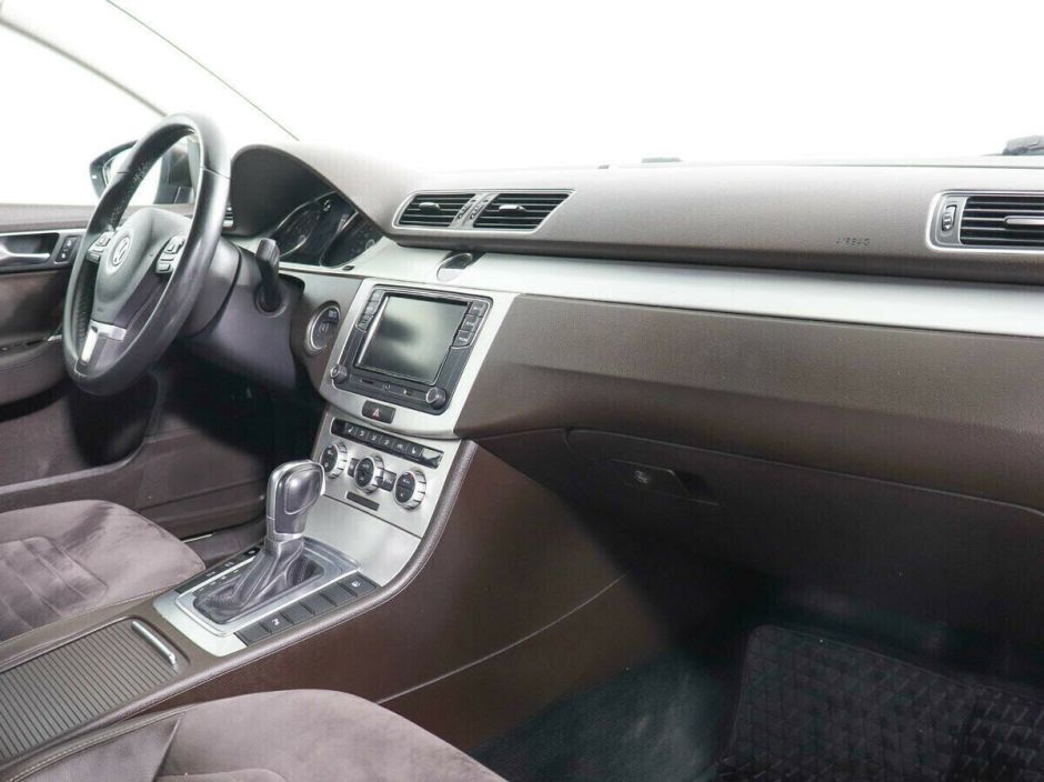 Volkswagen Passat 1.8 РКПП, 2011, 151 000 км фото 8