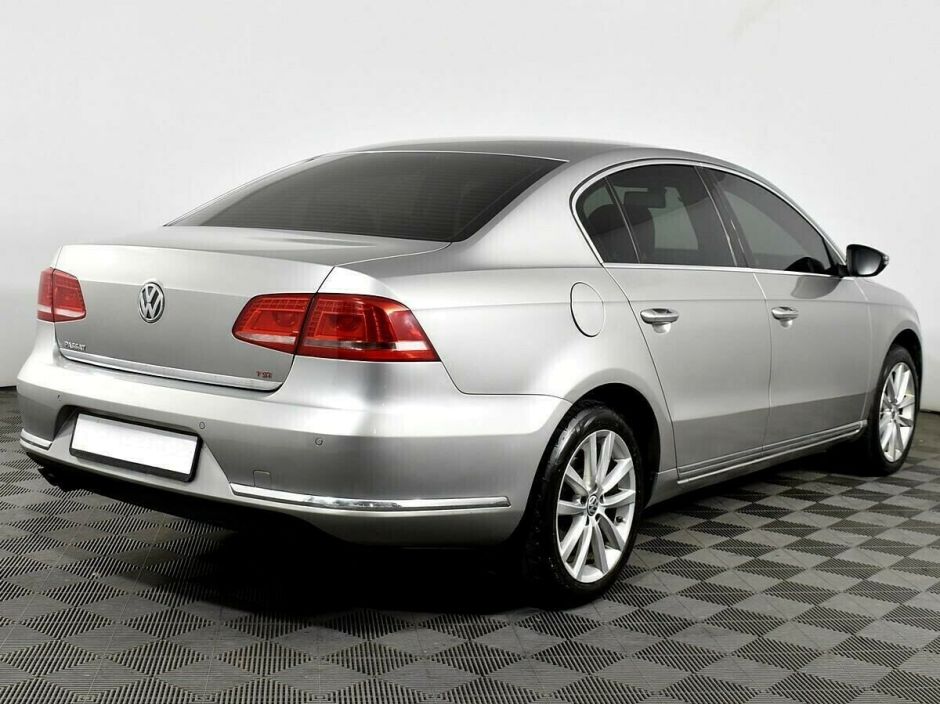 Volkswagen Passat 1.8 РКПП, 2013, 126 000 км фото 3
