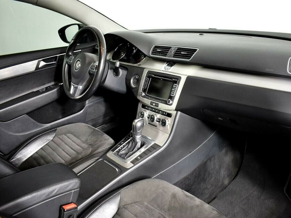Volkswagen Passat 1.8 РКПП, 2013, 126 000 км фото 5