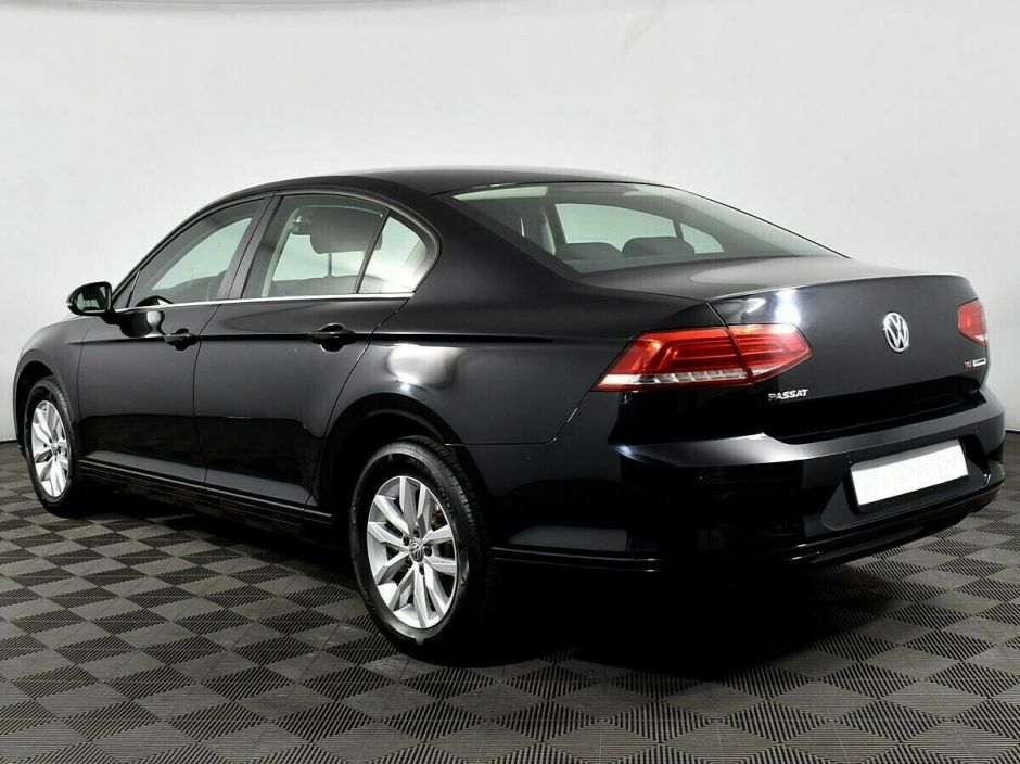 Volkswagen Passat 1.8 РКПП, 2016, 98 000 км фото 3