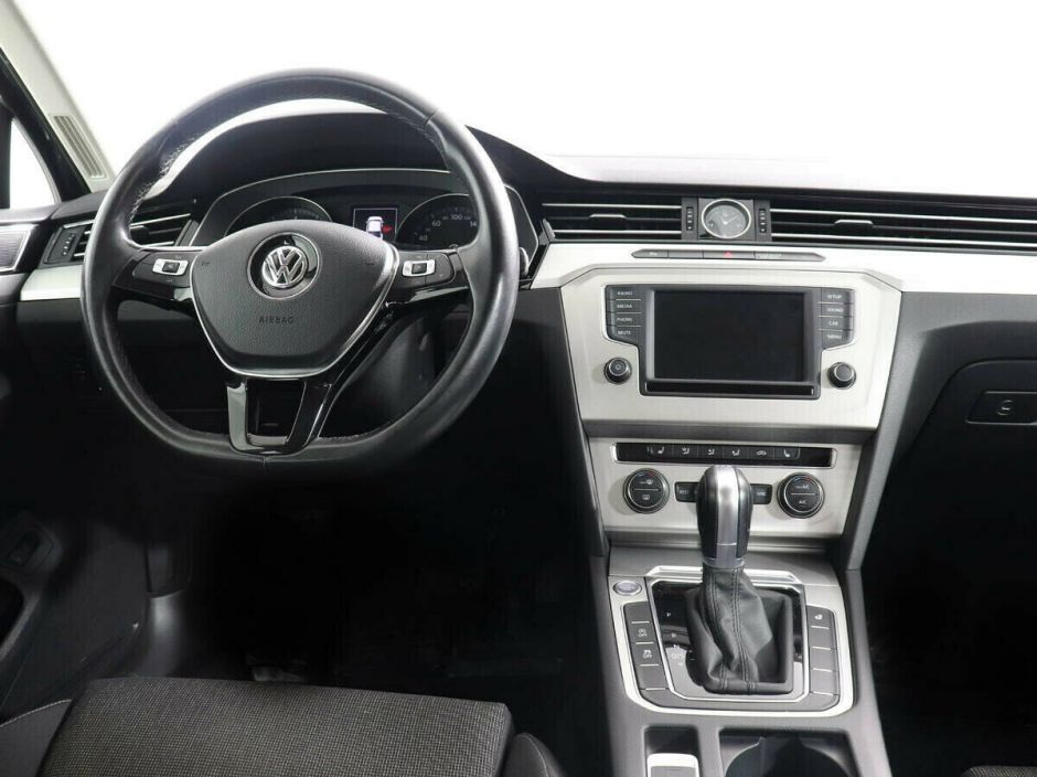Volkswagen Passat 1.8 РКПП, 2016, 94 000 км фото 8