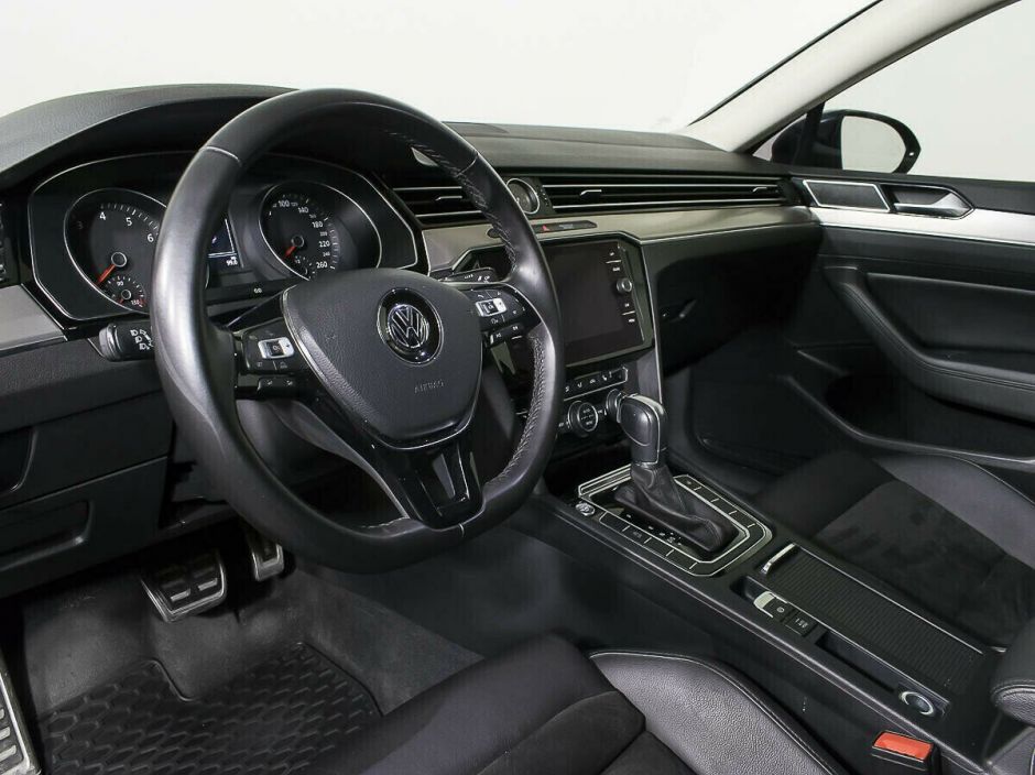 Volkswagen Passat 1.8 РКПП, 2018, 62 000 км фото 5