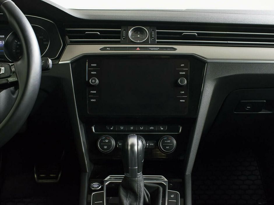 Volkswagen Passat 1.8 РКПП, 2018, 62 000 км фото 11