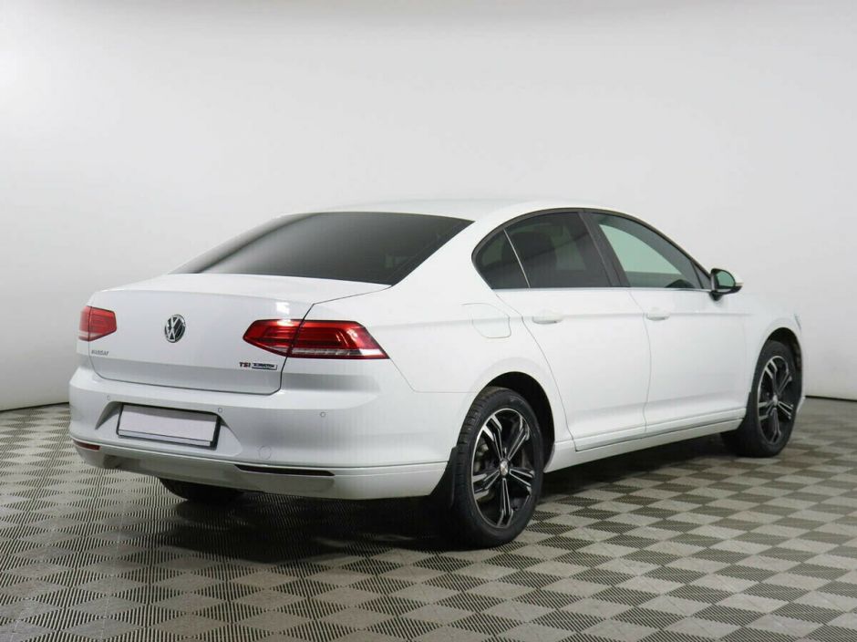 Volkswagen Passat 1.4 РКПП, 2017, 85 000 км фото 4