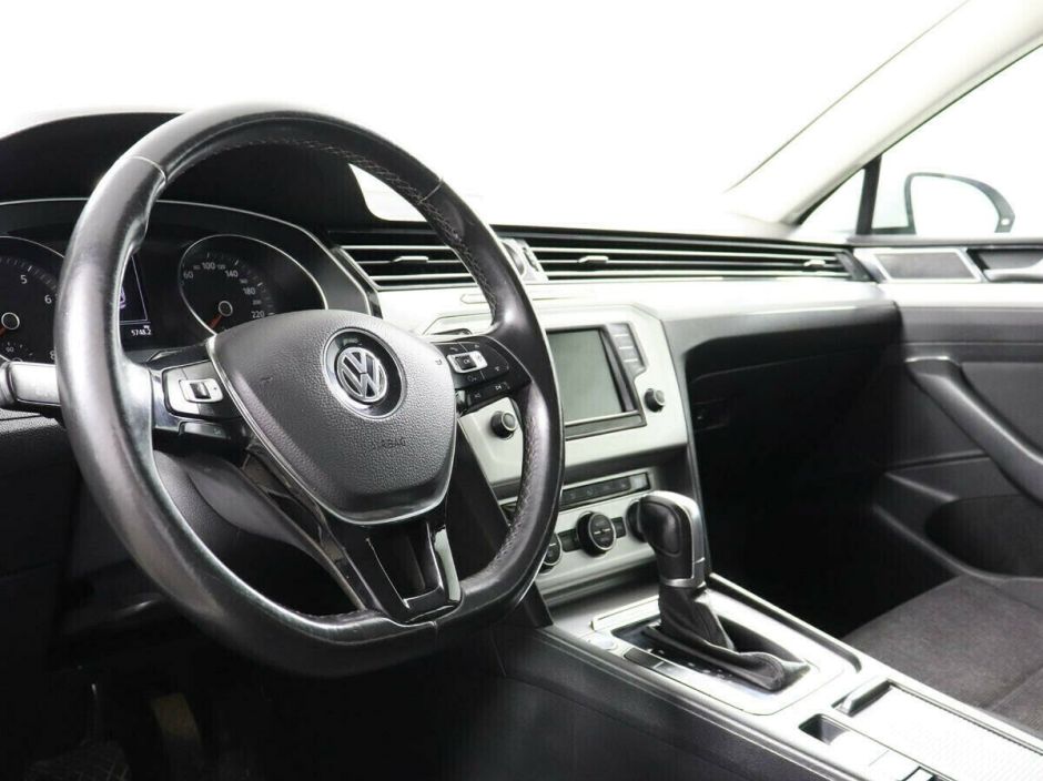 Volkswagen Passat 1.4 РКПП, 2017, 73 000 км фото 9