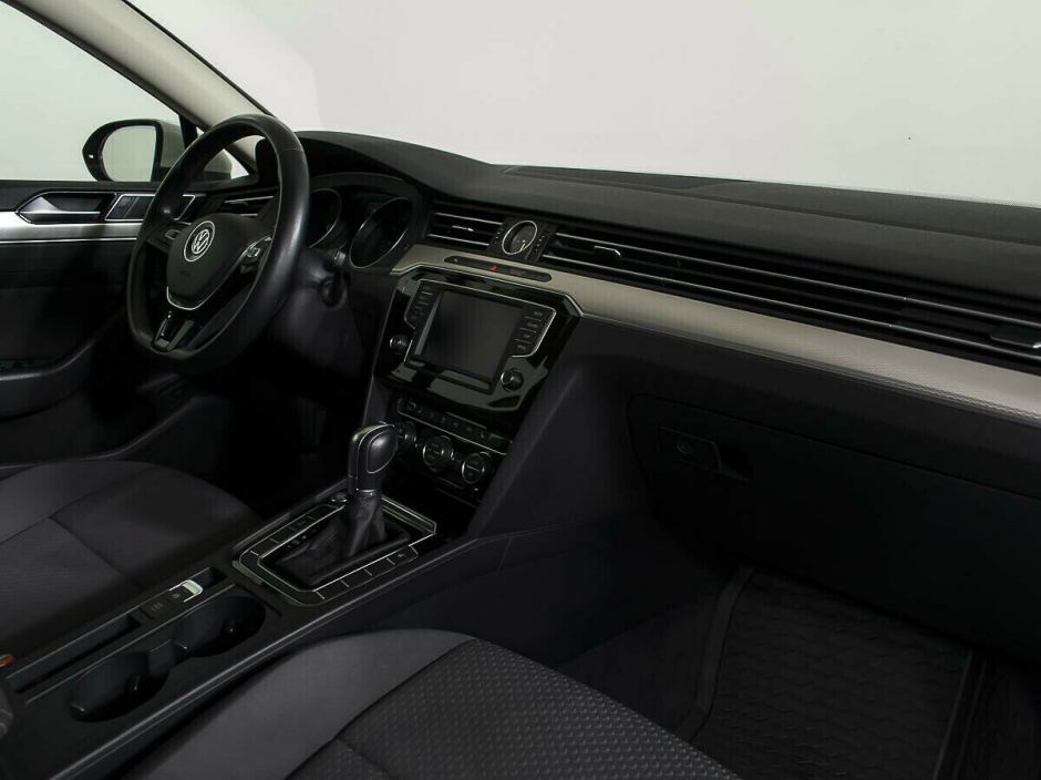 Volkswagen Passat 1.5 РКПП, 2018, 73 000 км фото 5