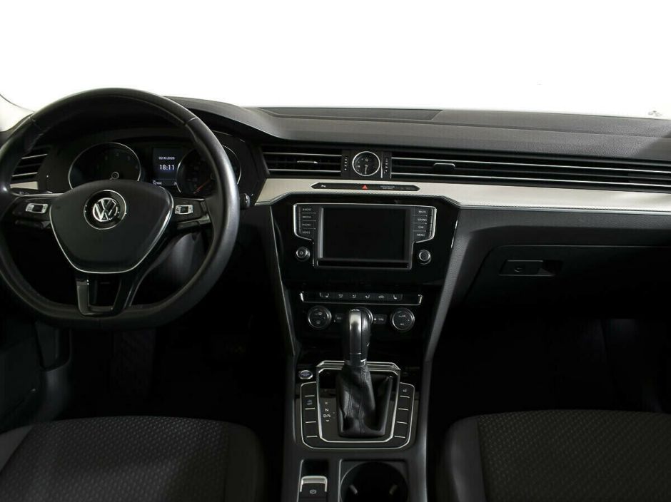 Volkswagen Passat 1.5 РКПП, 2018, 73 000 км фото 9
