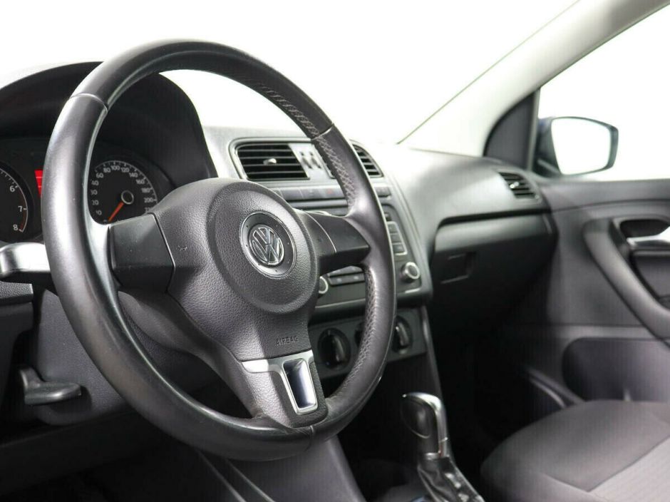 Volkswagen Polo 1.6 АКПП, 2011, 144 000 км фото 6