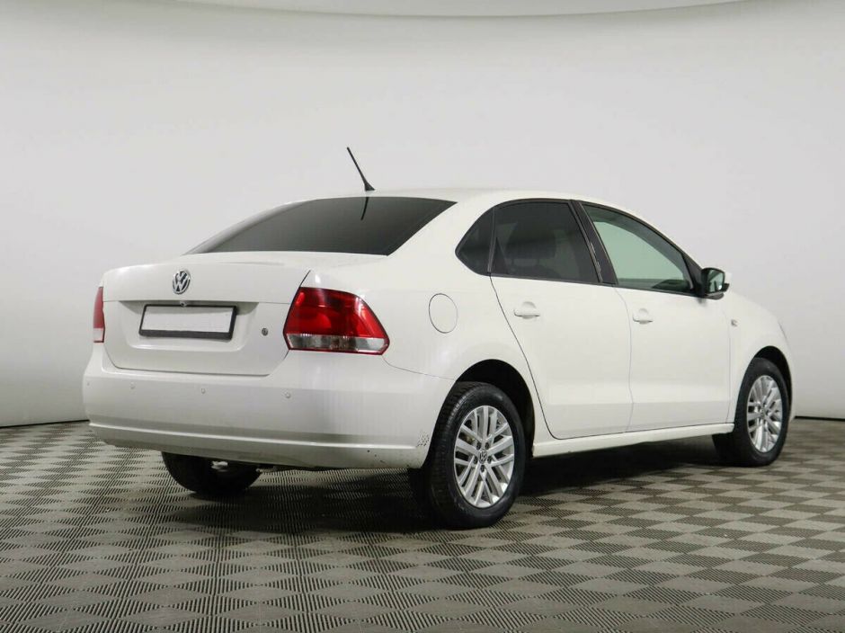 Volkswagen Polo 1.6 АКПП, 2011, 155 000 км фото 4