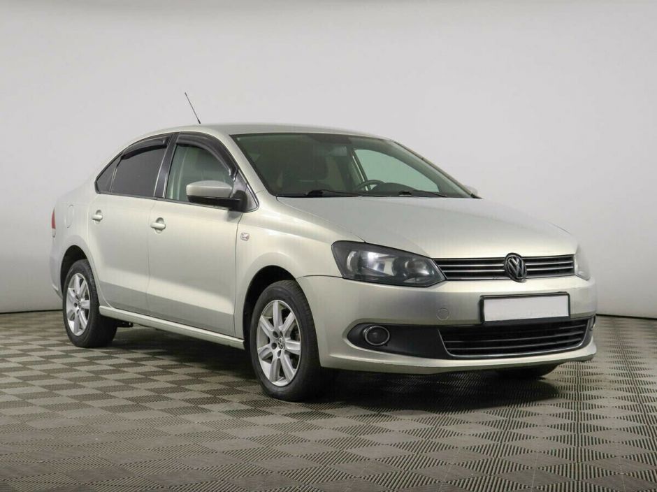 Volkswagen Polo 1.6 АКПП, 2012, 146 000 км фото 2