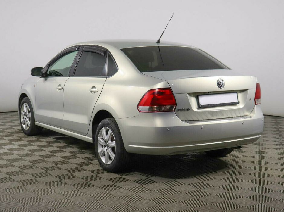 Volkswagen Polo 1.6 АКПП, 2012, 146 000 км фото 3