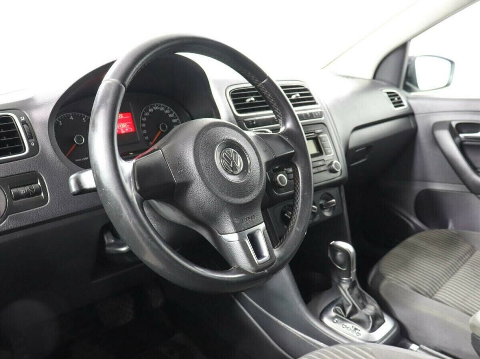 Volkswagen Polo 1.6 АКПП, 2012, 134 000 км фото 5