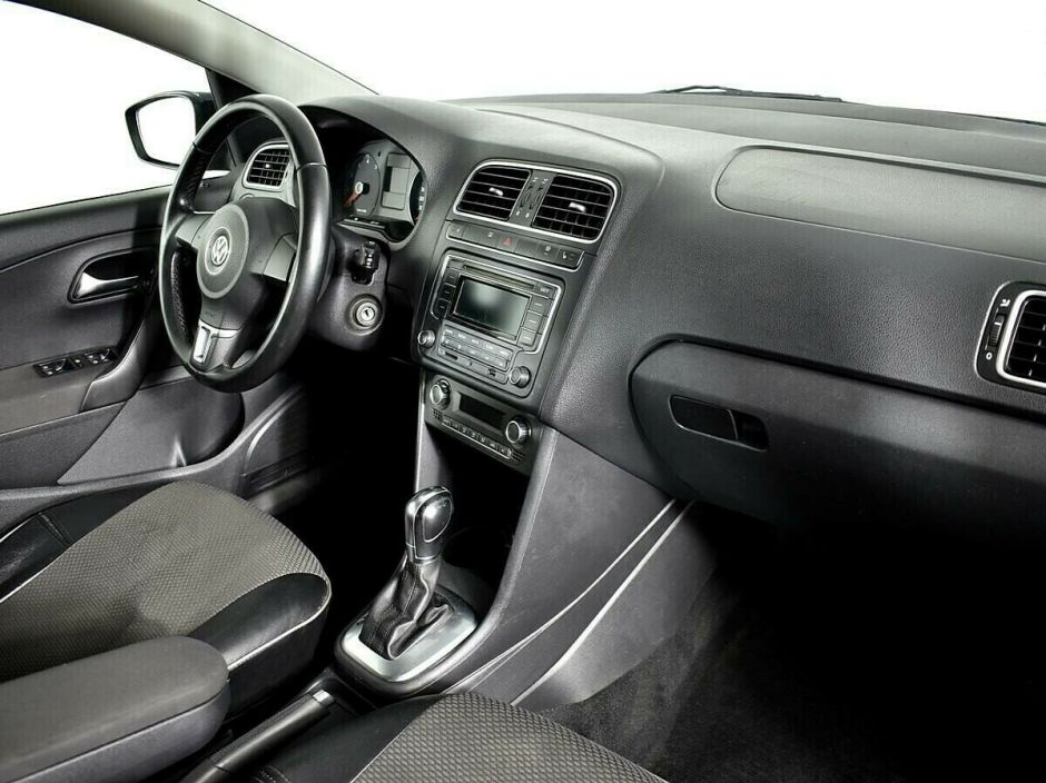 Volkswagen Polo 1.6 АКПП, 2013, 127 000 км фото 5