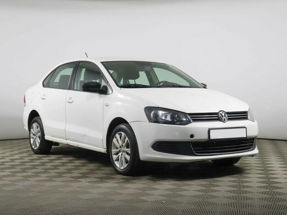 Volkswagen Polo 1.6 АКПП, 2011, 155 000 км фото 2