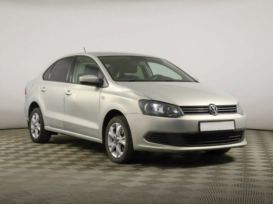 Volkswagen Polo 1.6 АКПП, 2012, 142 000 км фото 2