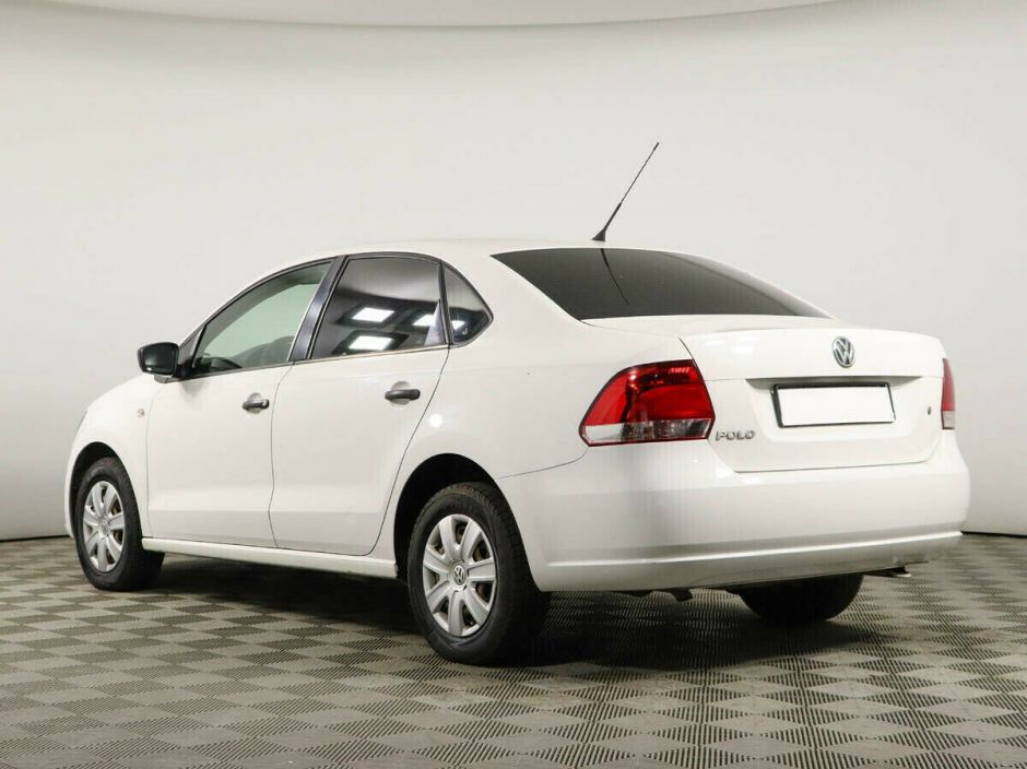 Volkswagen Polo 1.6 МКПП, 2012, 144 000 км фото 3
