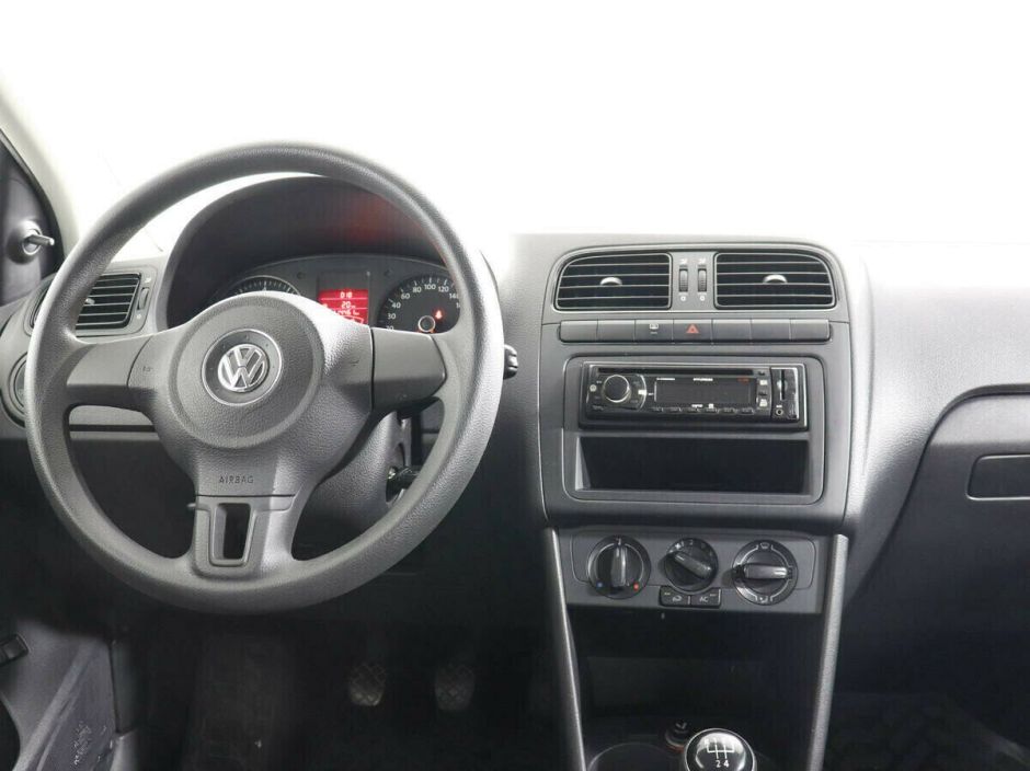 Volkswagen Polo 1.6 МКПП, 2012, 144 000 км фото 7
