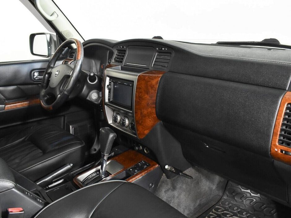 Nissan Patrol 3.0 АКПП, 2005, 220 000 км фото 8