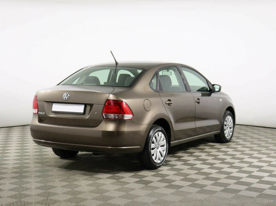 Volkswagen Polo 1.6 МКПП, 2012, 137 000 км фото 3