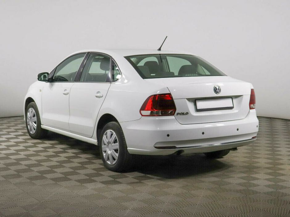 Volkswagen Polo 1.6 АКПП, 2016, 86 000 км фото 3