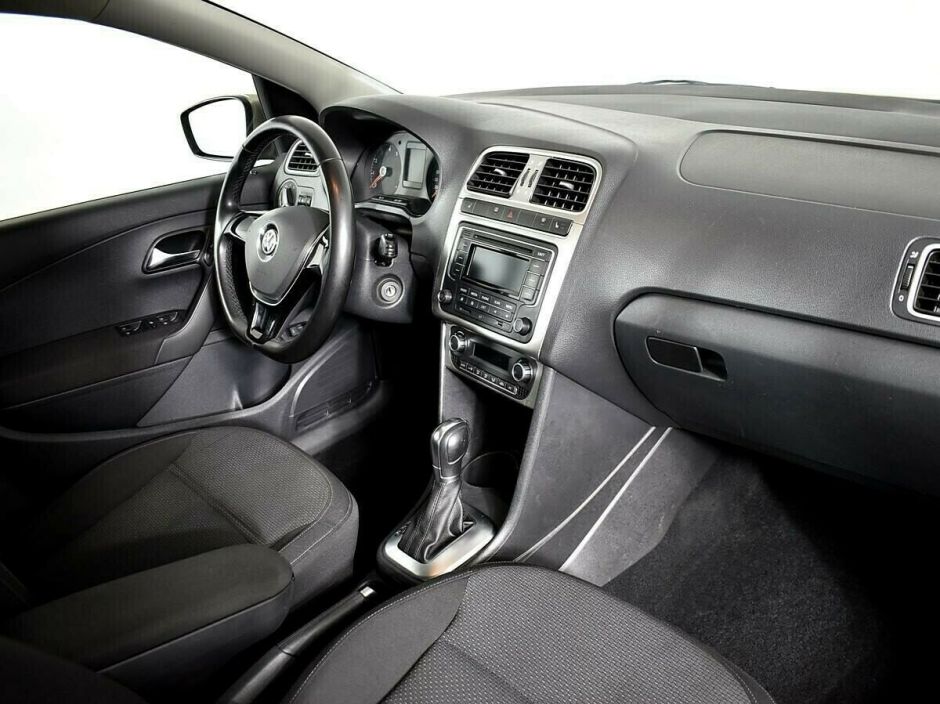 Volkswagen Polo 1.6 АКПП, 2017, 73 000 км фото 5
