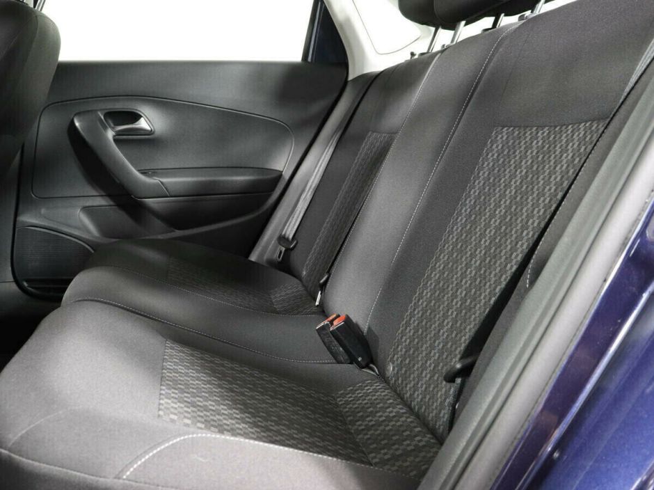 Volkswagen Polo 1.6 АКПП, 2017, 83 000 км фото 6