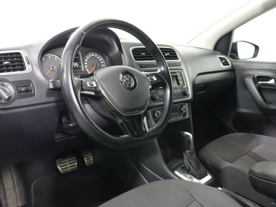 Volkswagen Polo 1.6 АКПП, 2018, 69 000 км фото 5