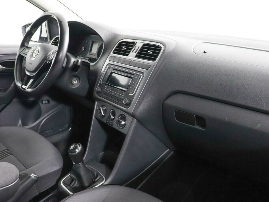 Volkswagen Polo 1.6 МКПП, 2019, 53 000 км фото 9