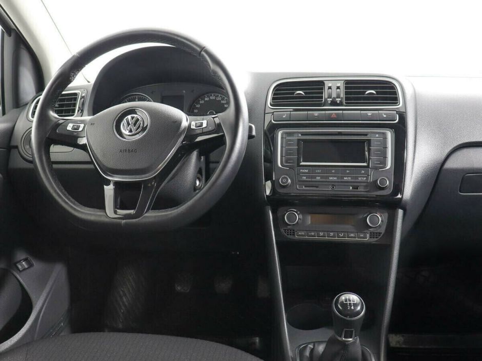 Volkswagen Polo 1.6 МКПП, 2019, 53 000 км фото 5