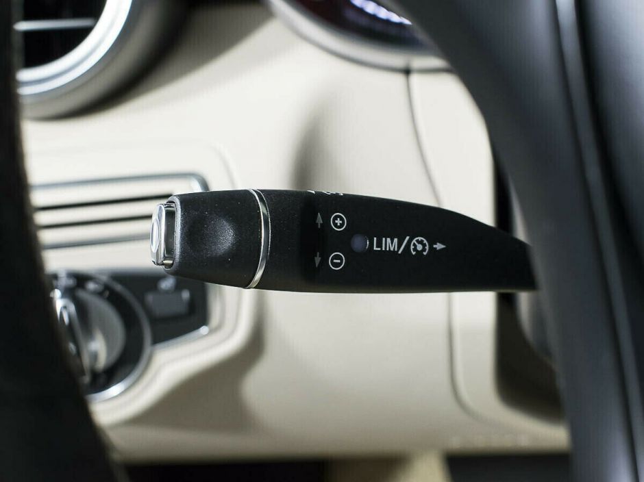 Mercedes-Benz C-Класс 2.0 АКПП, 2015, 110 000 км фото 8