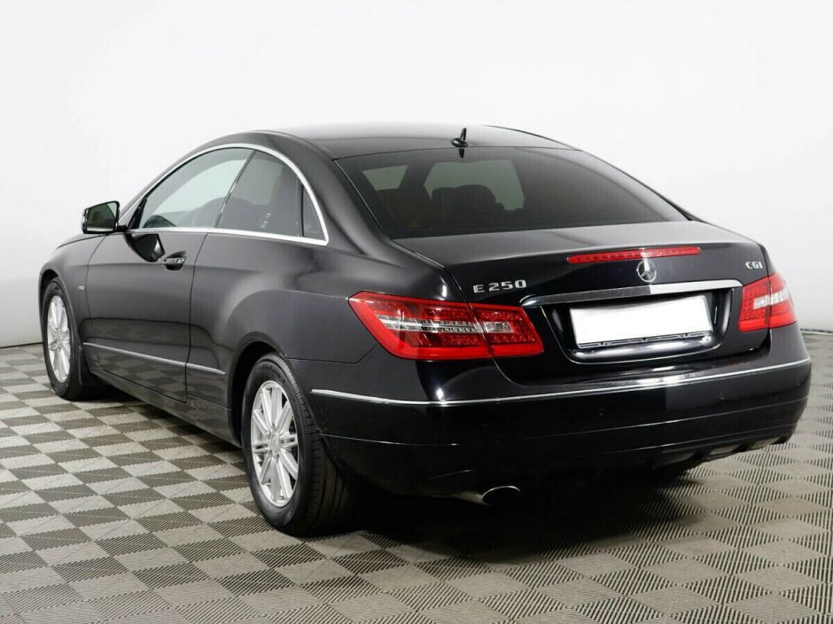 Mercedes-Benz E-Класс 1.8 АКПП, 2009, 171 000 км фото 3