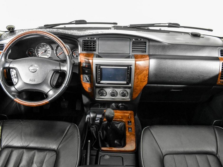 Nissan Patrol 3.0 МКПП, 2009, 181 000 км фото 5
