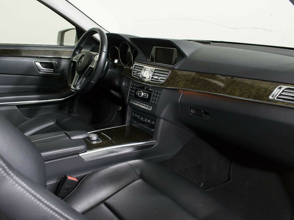 Mercedes-Benz E-Класс 2.0 АКПП, 2013, 126 000 км фото 5