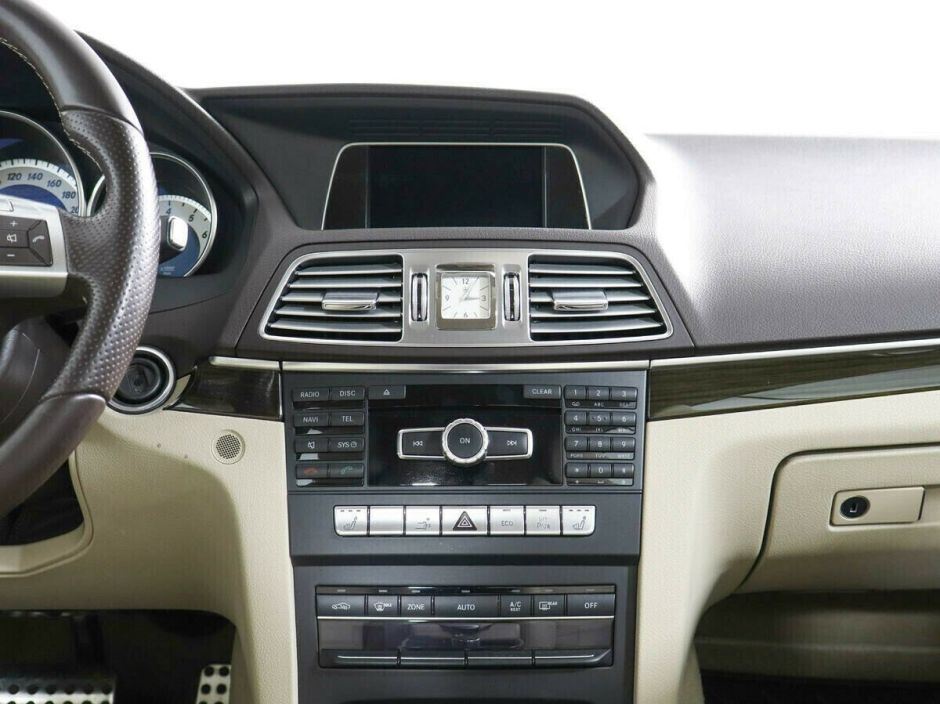 Mercedes-Benz E-Класс 2.0 АКПП, 2015, 97 000 км фото 8