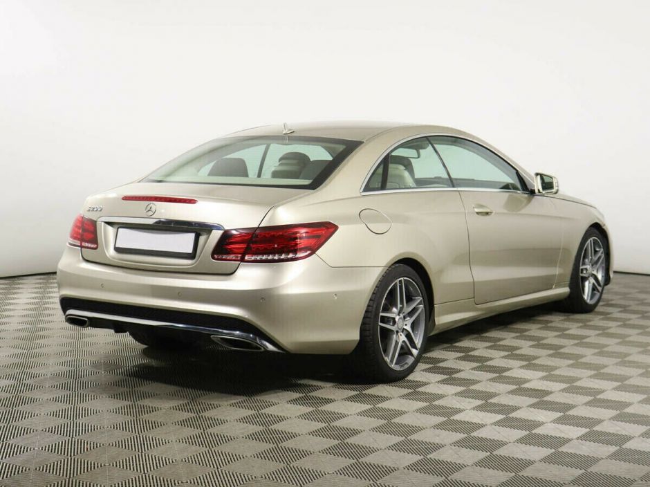Mercedes-Benz E-Класс 2.0 АКПП, 2014, 112 000 км фото 3