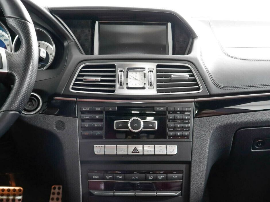Mercedes-Benz E-Класс 2.0 АКПП, 2016, 98 000 км фото 8