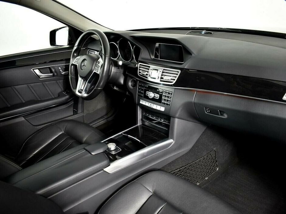 Mercedes-Benz E-Класс 2.1 АКПП, 2014, 120 000 км фото 5
