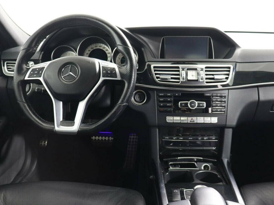 Mercedes-Benz E-Класс 3.5 АКПП, 2015, 103 000 км фото 7