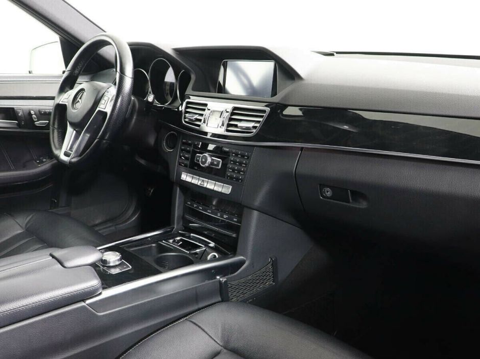 Mercedes-Benz E-Класс 3.5 АКПП, 2015, 103 000 км фото 8