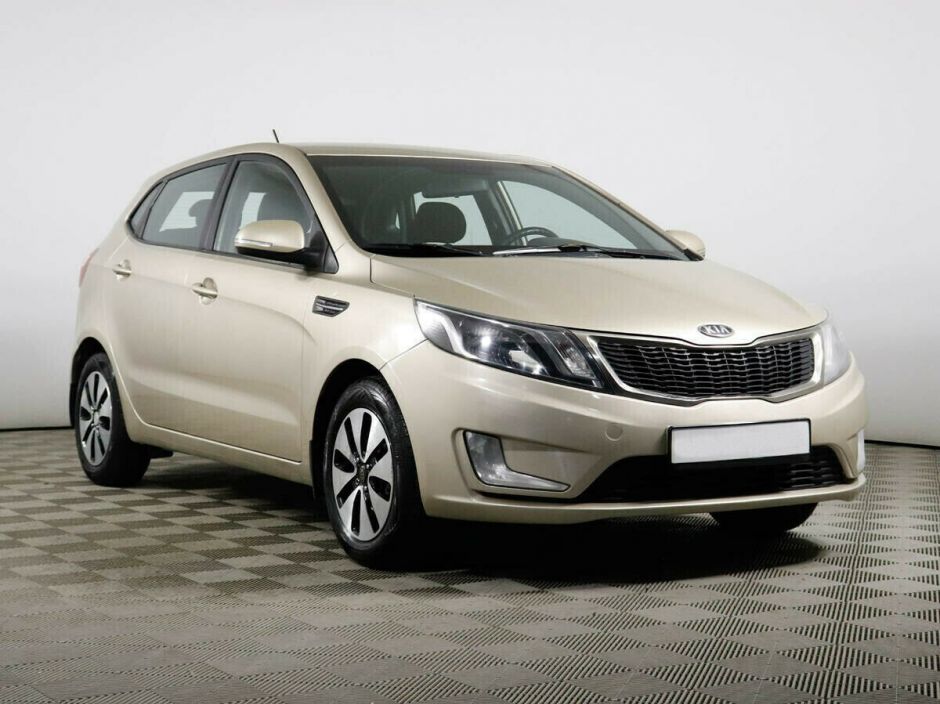 Kia Rio 1.6 МКПП, 2013, 130 000 км фото 4