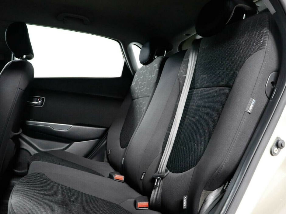 Kia Rio 1.6 МКПП, 2013, 130 000 км фото 6