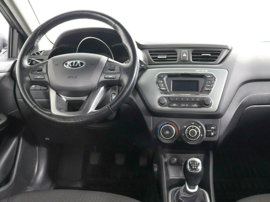 Kia Rio 1.6 МКПП, 2014, 114 000 км фото 9